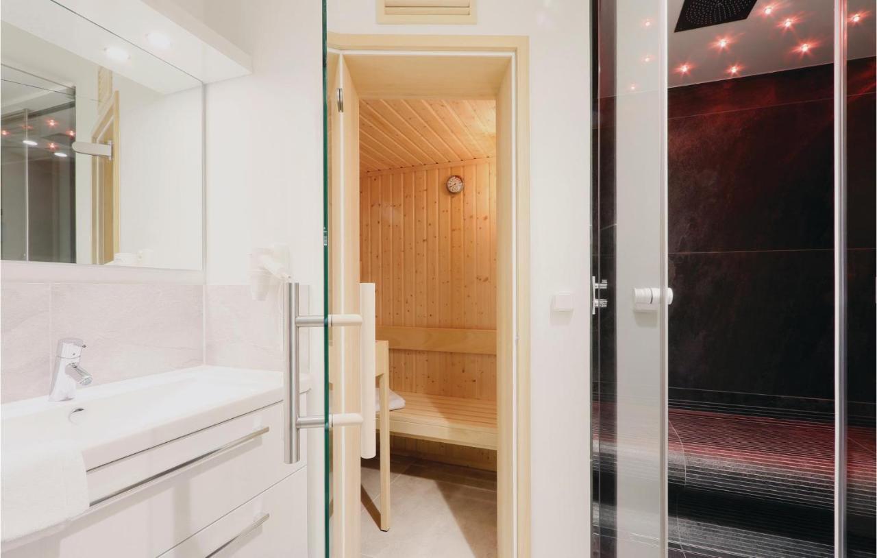 Cozy Apartment In Luebeck Travemuende With Sauna Dış mekan fotoğraf